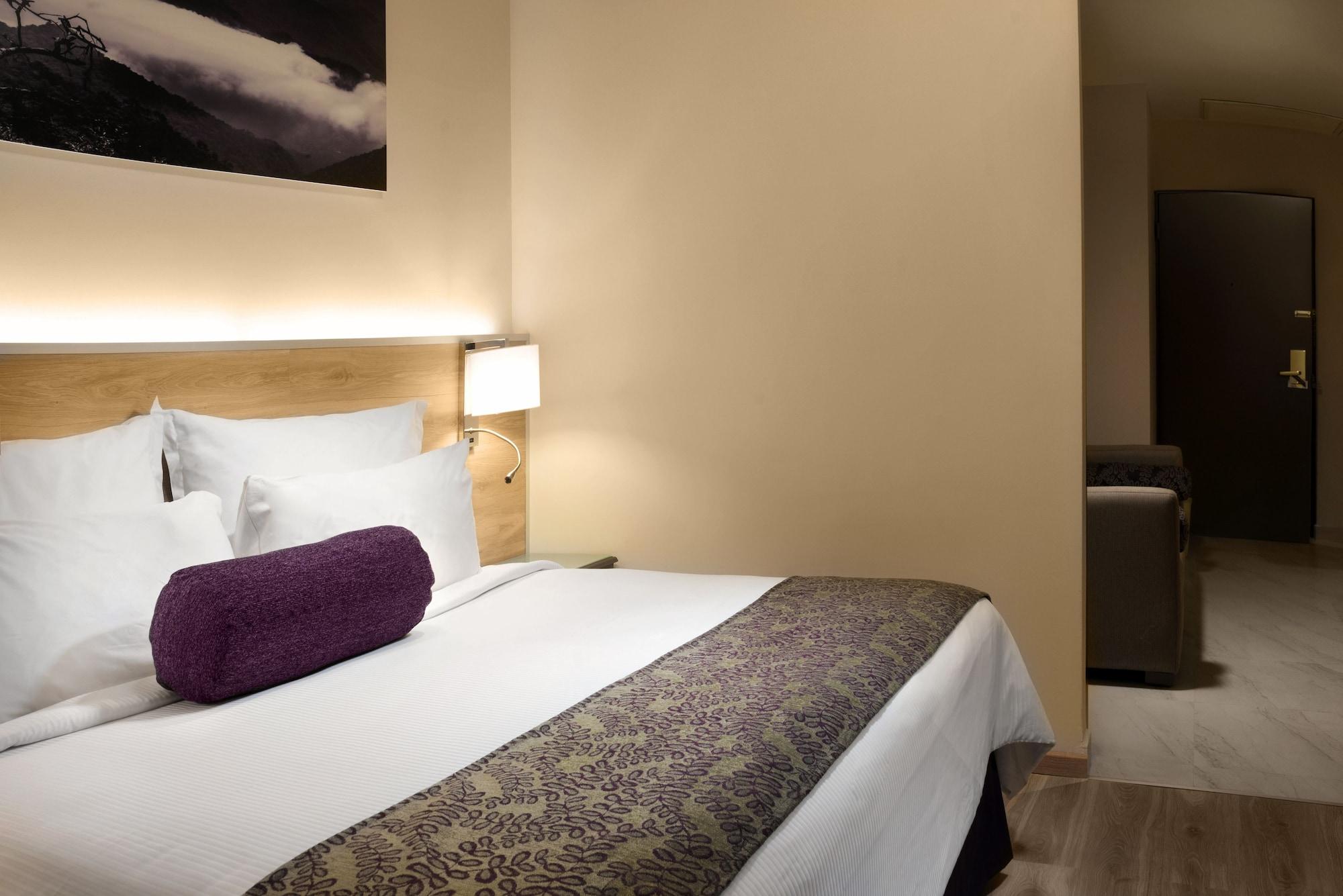 Krystal Monterrey Hotel Екстериор снимка