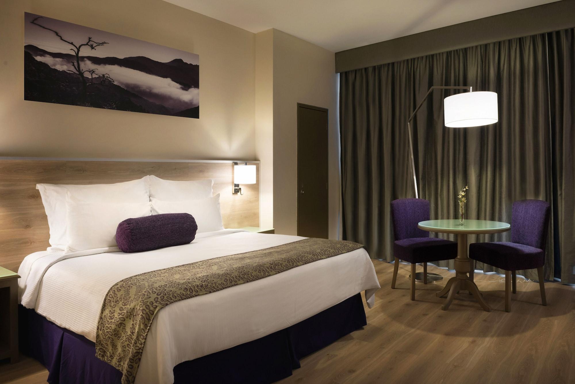 Krystal Monterrey Hotel Екстериор снимка