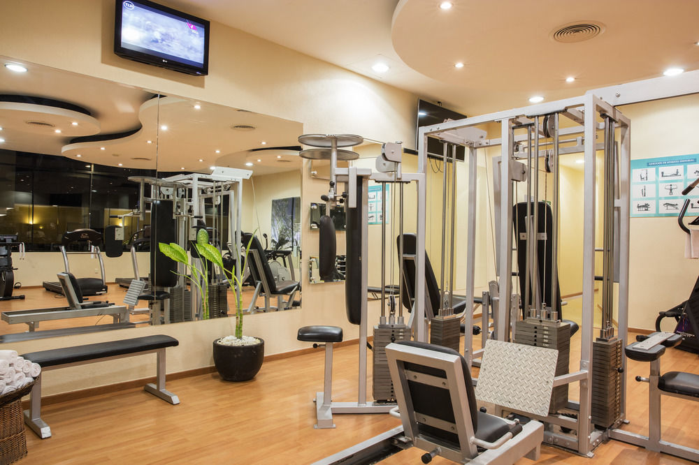Krystal Monterrey Hotel Екстериор снимка
